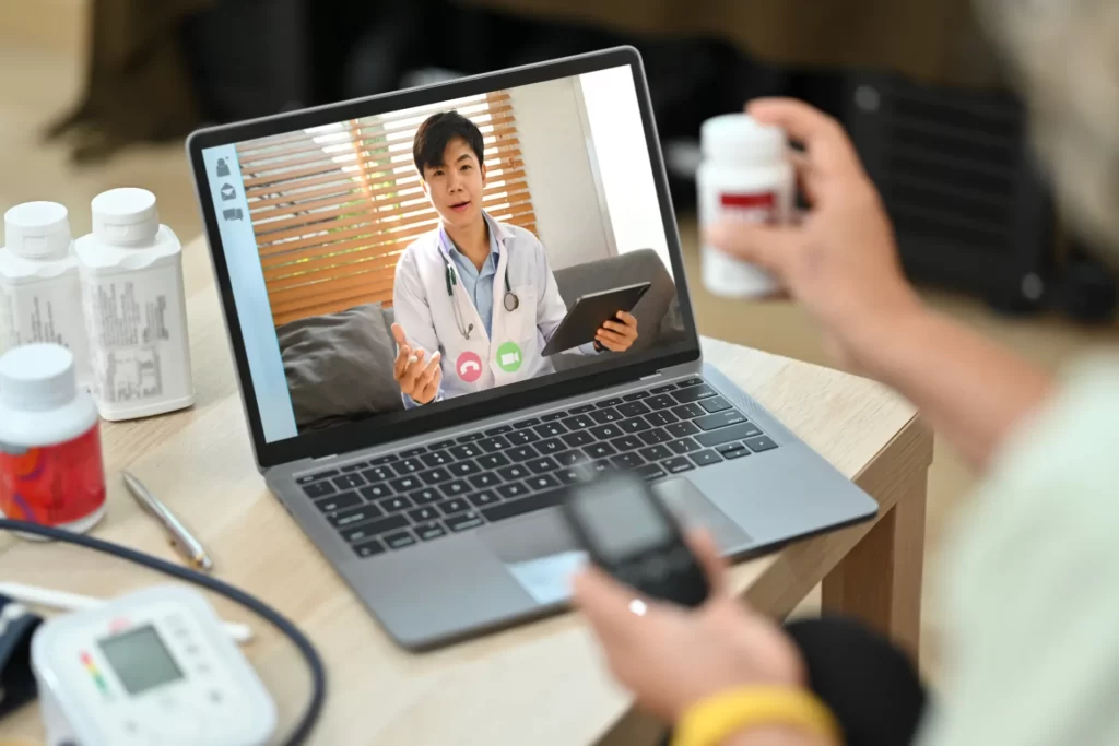 online doctor consultation via video call on lapto utc ()